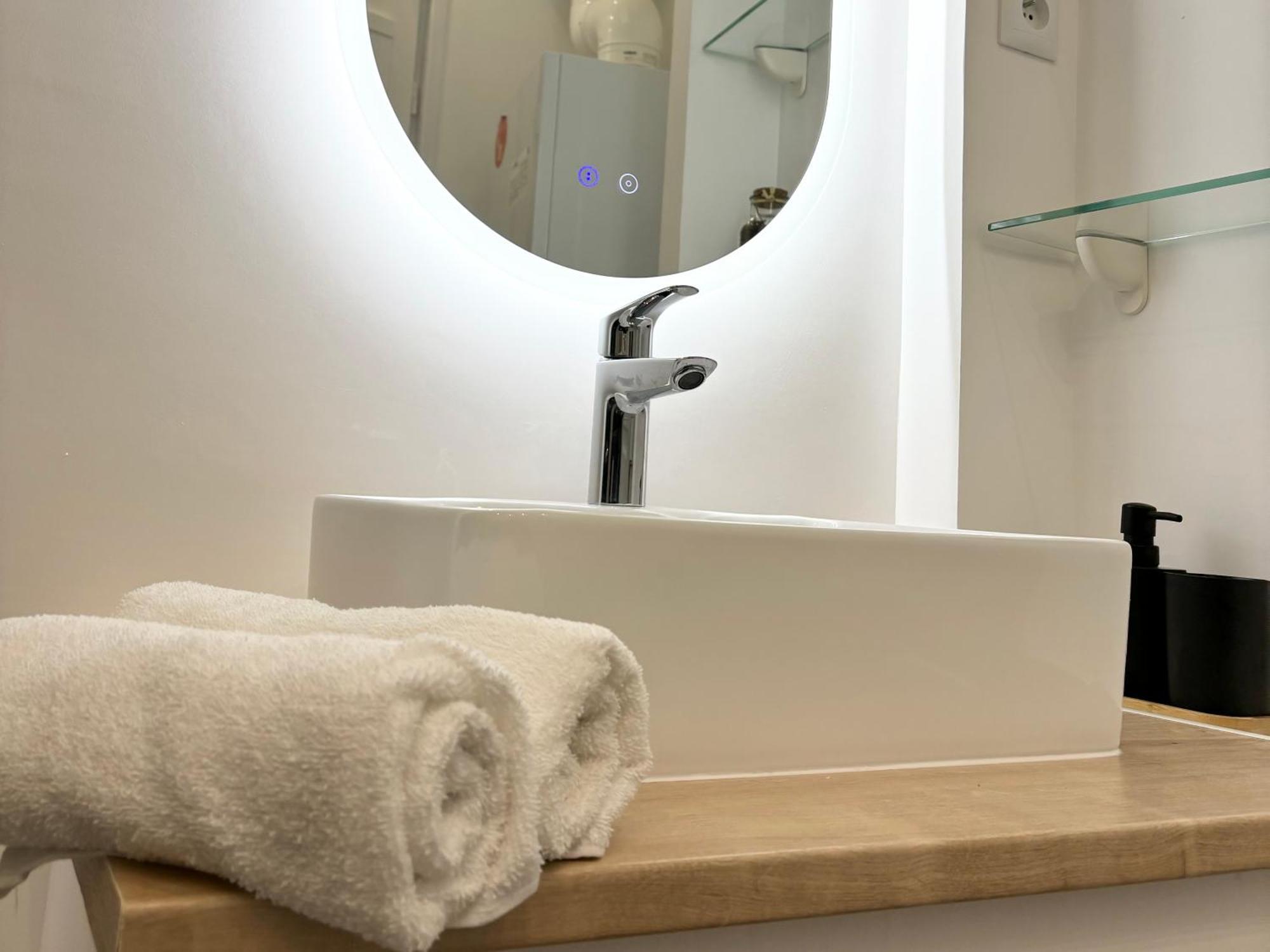 Maison Avec Spa Proche Giverny Vétheuil Kültér fotó
