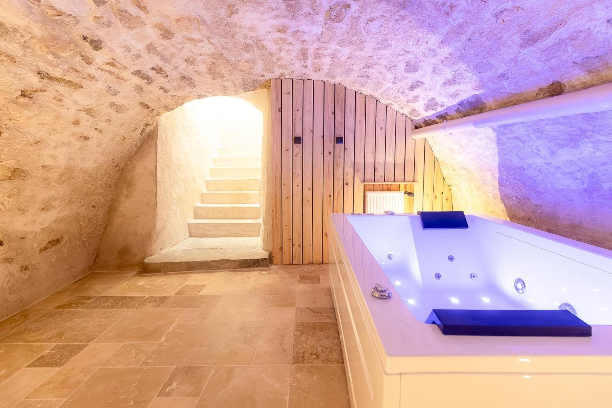 Maison Avec Spa Proche Giverny Vétheuil Kültér fotó